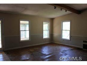 300 Laurel Brook Drive - Photo 5