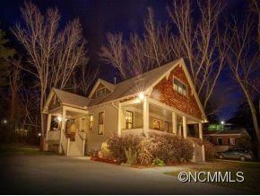 9 MEADOWVIEW RD