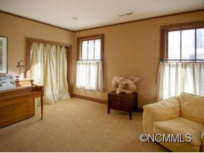 9 MEADOWVIEW RD - Photo 14