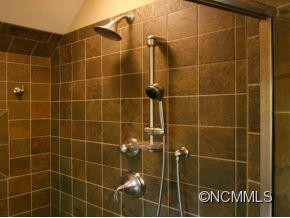 9 MEADOWVIEW RD - Photo 18