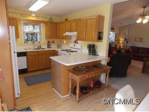 1004 Thorncrest Drive - Photo 7