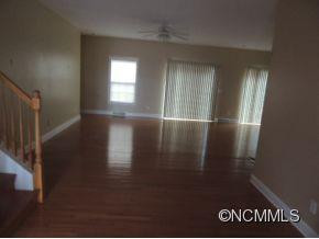 179 Hilltop Court - Photo 2