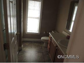 179 Hilltop Court - Photo 6