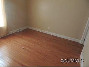 179 Hilltop Court - Photo 7