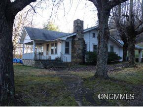 8 Meadow Hill Road