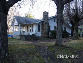 8 Meadow Hill Road