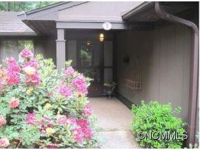 98 LAURELWOOD CIR UNIT #5