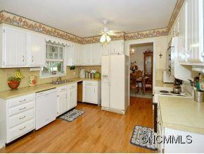 3200 HICKORY HILL ROAD - Photo 3