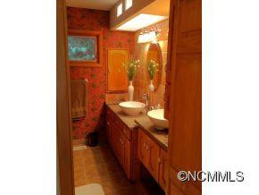 1644 Hogback Mountain Rd. - Photo 10