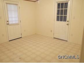 210 Jeans Way - Photo 7