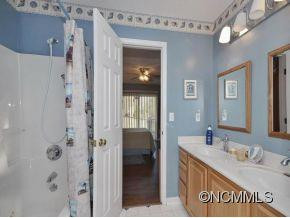 15 MALLORY MEADOW COURT - Photo 10