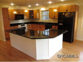 10 Maple Leaf Drive - Photo 5