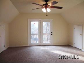 10 Maple Leaf Drive - Photo 6