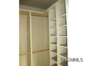 10 Maple Leaf Drive - Photo 7