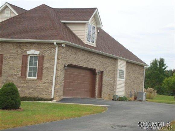 21 BEAUMONT DRIVE - Photo 18