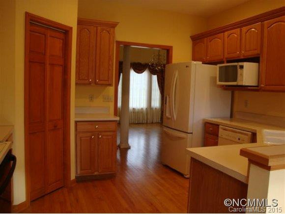 21 BEAUMONT DRIVE - Photo 6