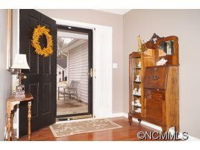 37 STONEHOLLOW ROAD - Photo 2