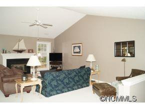 37 STONEHOLLOW ROAD - Photo 3