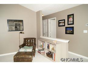 37 STONEHOLLOW ROAD - Photo 4
