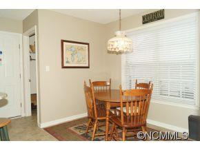 37 STONEHOLLOW ROAD - Photo 7