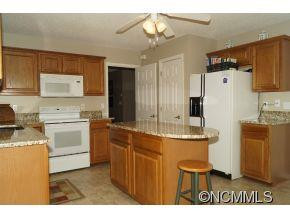 37 STONEHOLLOW ROAD - Photo 9