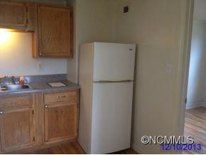 211 Fayetteville - Photo 4