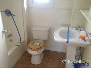 211 Fayetteville - Photo 6