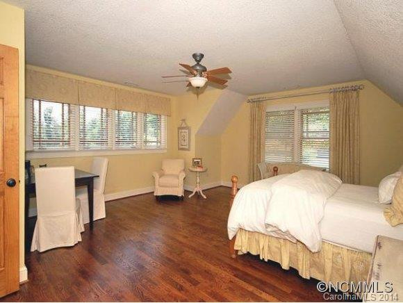445 COOPERS HAWK DRIVE - Photo 15