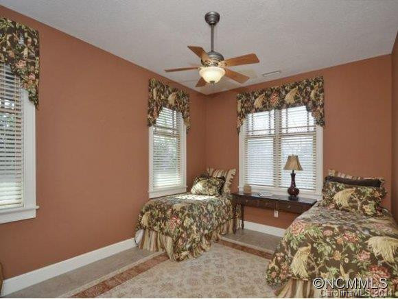 445 COOPERS HAWK DRIVE - Photo 21