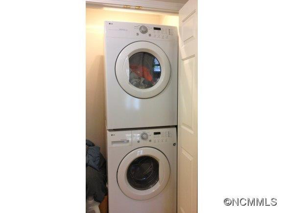 125 Clingman Avenue - Photo 18