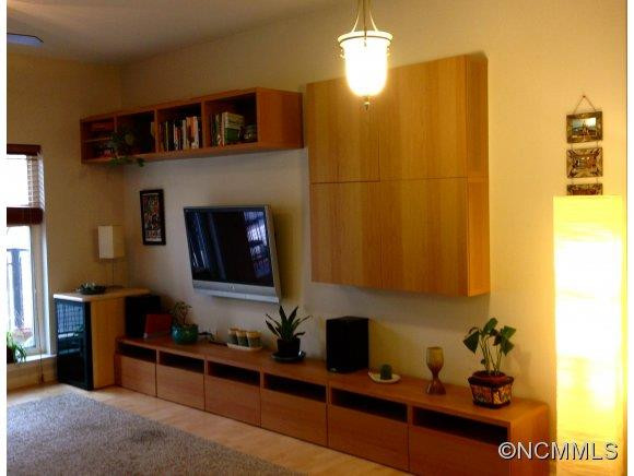 125 Clingman Avenue - Photo 3