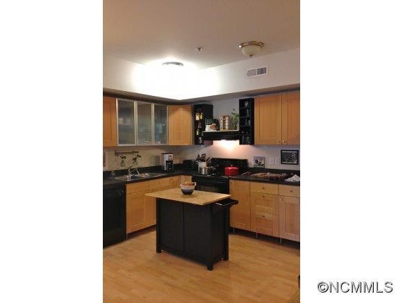 125 Clingman Avenue - Photo 4