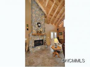 452 LOTAWATAH DRIVE - Photo 4