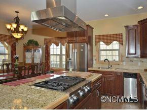 452 LOTAWATAH DRIVE - Photo 7