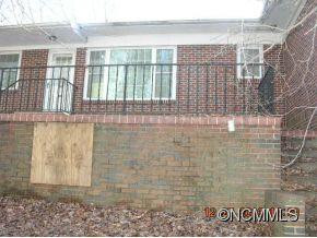 212 Fox Street - Photo 14