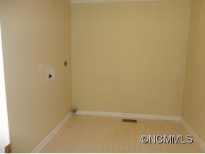 79 Deaver St - River District - Photo 16