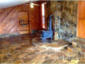 554 Lytle Mountain Road - Photo 11