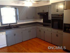554 Lytle Mountain Road - Photo 3