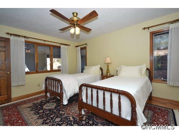 1080 Linkside Drive - Photo 13