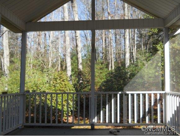 137 Wintergreen Drive - Photo 12