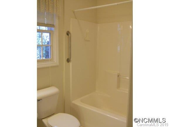 137 Wintergreen Drive - Photo 14