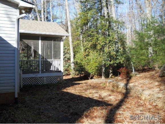 137 Wintergreen Drive - Photo 17