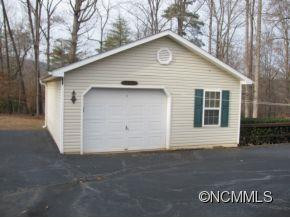 1281 Blanton Street - Photo 2