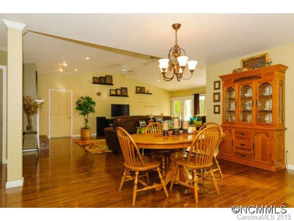 196 Ridgewood Acres - Photo 10