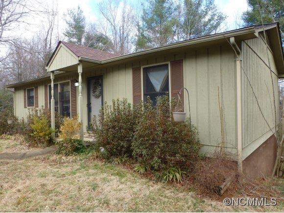 216 Eastwood  Avenue - Photo 15