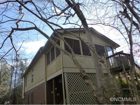216 Eastwood  Avenue - Photo 16