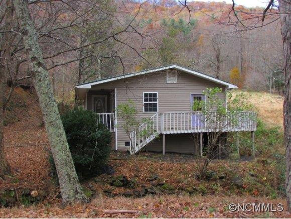 1136 Georges Fork Road - Photo 2