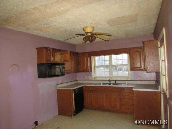 1136 Georges Fork Road - Photo 10