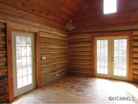281 Simms Fork Road - Photo 11