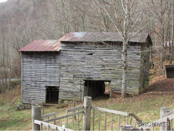 281 Simms Fork Road - Photo 7